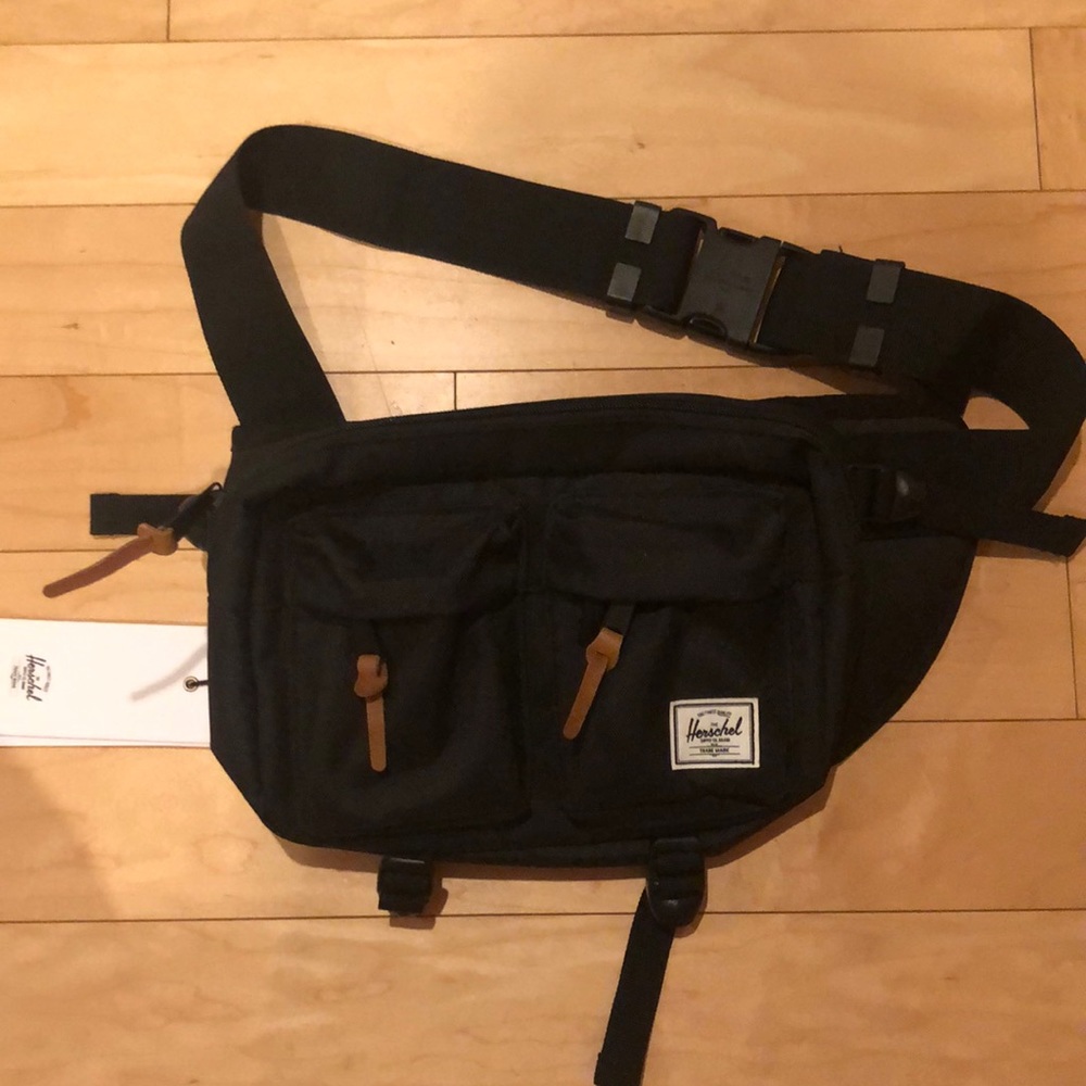 Fanny pack
